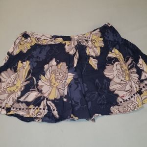 Hollister Mini Skirt!